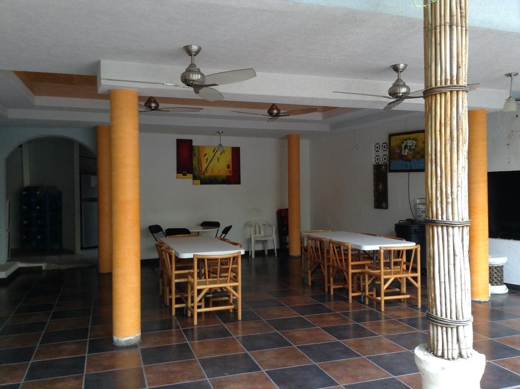 Hotel Ashly Acapulco Exterior foto