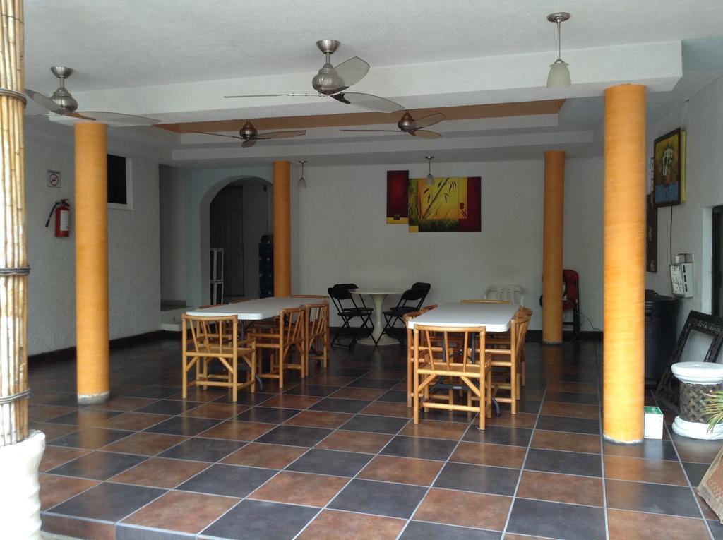 Hotel Ashly Acapulco Exterior foto